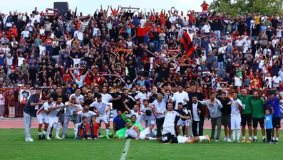 Lider Uşakspor zorlu deplasmanda