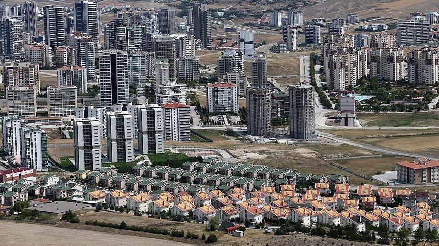 Yeni kiracıya boş tarihli tahliye taahhüdü şartı