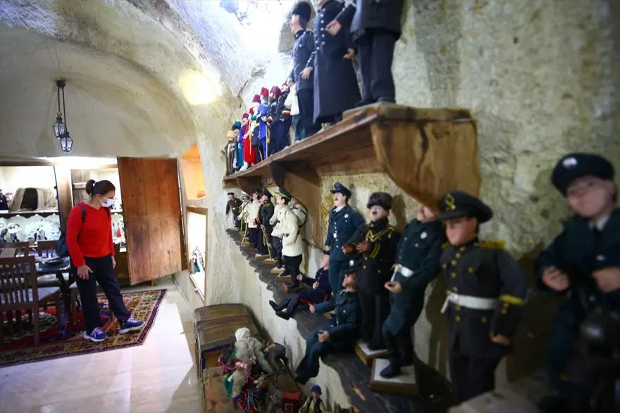 Kapadokya Sanat ve Tarih Müzesi'nde 80 ülkeden 3 bin 200 folklorik bebek sergileniyor 12