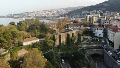 Osmanlı valisi dededen 700 yıllık kale miras kaldı