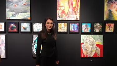 Türk ressam Louvre’dan altın madalyayla döndü