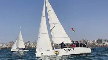 Yelkenin yıldızları İstanbul'da