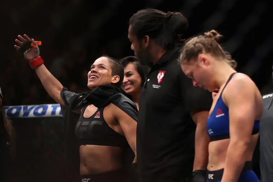 Eski şampiyon Rousey 48 saniyede nakavt oldu 3