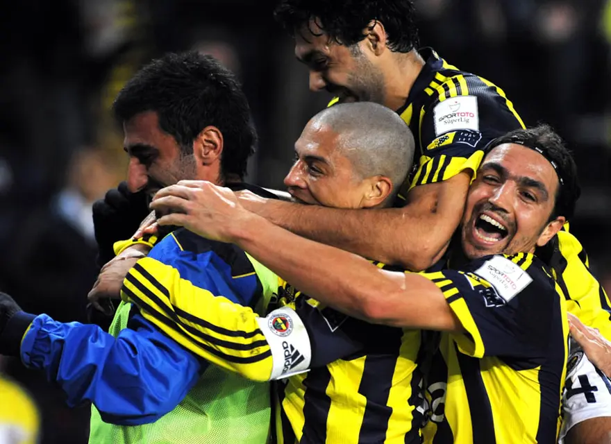 Yine Alex, yine Alex 16 Yine Alex, yine Alex 16