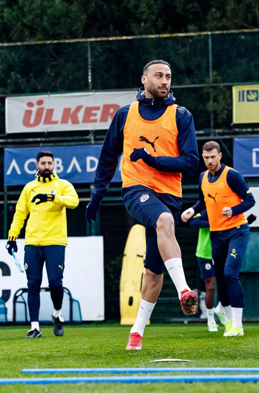 Aziz Yıldırım'ın kızı Yaz, Fenerbahçe antrenmanında 6