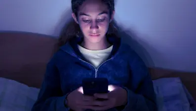 Sosyal medyanın tehlikeli trendi: Ergenler ''havalı'' buluyor ama ölümcül olabilir