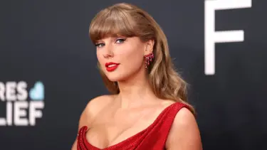 İlk haftasında 4 milyon sattı: Taylor Swift yeni albümüyle rekor kırdı