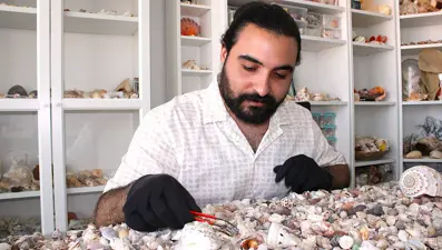 Dünyanın farklı noktalarından topladı: Koleksiyon oluşturdu