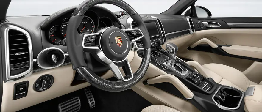 Cristiano Ronaldo yine Bugatti Centodieci ile gündemde 16