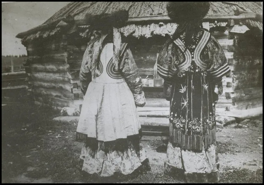 Bilim kurgu değil Türk boylarının 111 yıllık fotoğrafları. Gizemli heykeller, gelişmiş aletler, tanıdık kıyafetler (106 fotoğrafla gizemli Türk tarihi) 12
