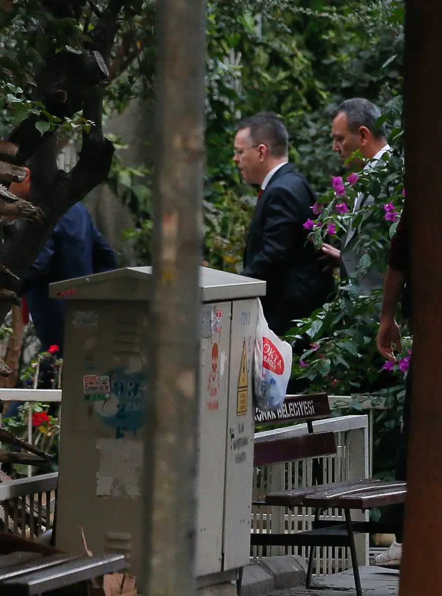 Rahip Brunson serbest bırakıldı 4