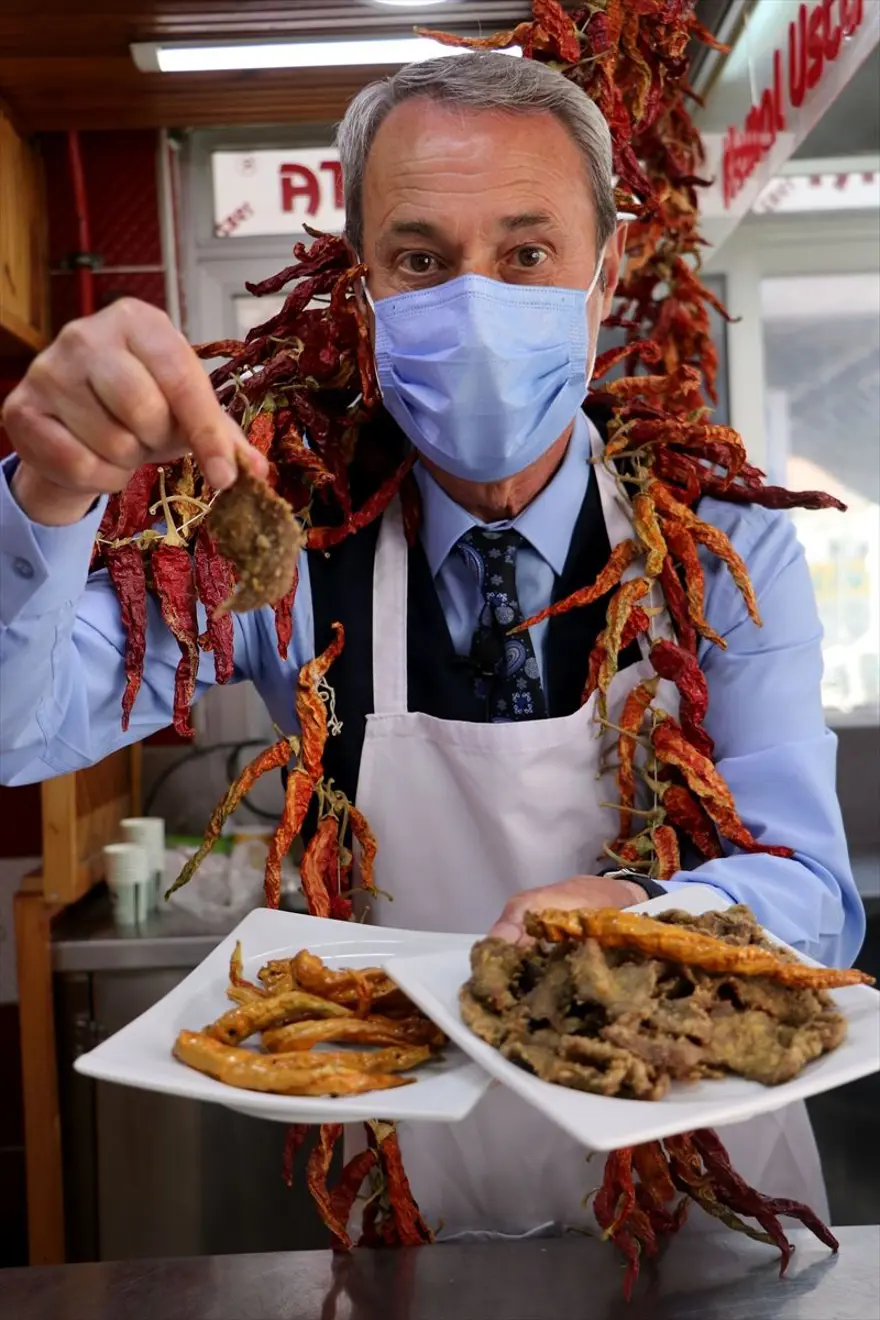 Edirne'nin tescilli lezzeti tava ciğer iftar sofralarına lezzet katıyor 5 Edirne'nin tescilli lezzeti tava ciğer iftar sofralarına lezzet katıyor 5