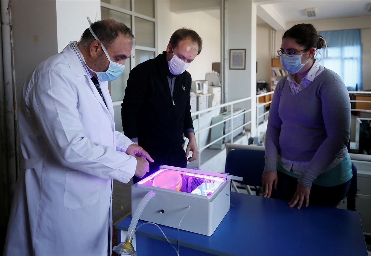 Corona virüslü havayı temizleyen solunum cihazı geliştirdiler
