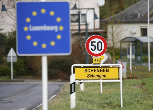 AB ülkelerine Schengen vizesi almak kolaylaşıyor