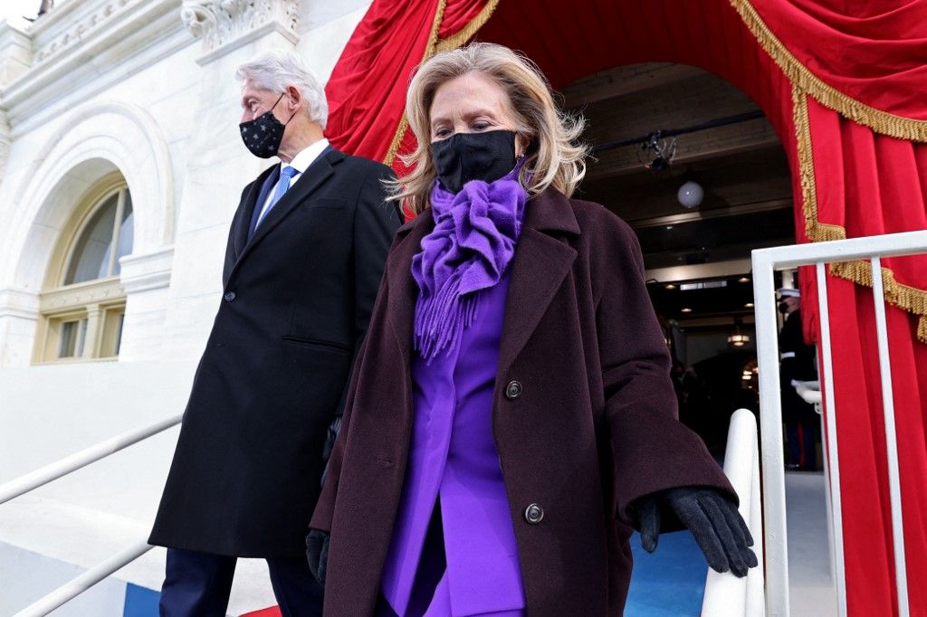Hillary Clinton’dan gizemli ve gerilimli roman: State of Terror