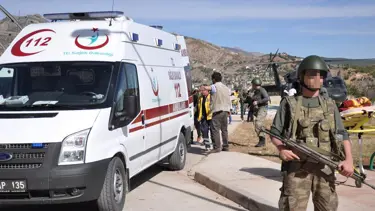 Tunceli'de askeri araca bombalı saldırı: 2 şehit