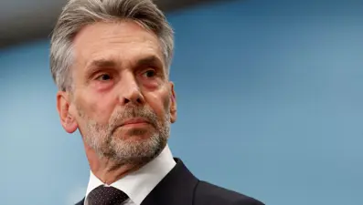 Hollanda'da hükümet krizi: Başbakan Schoof'tan istifa kararı