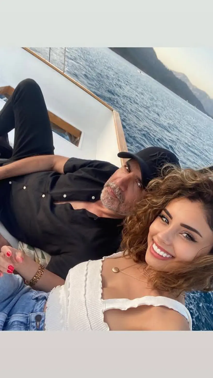 "Çekirdek ailemi korumaya alıyorum" demişti: Özcan Deniz 2'nci evlilik yıl dönümünü kutladı 16