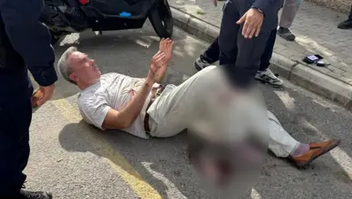 Alanya'da boşanma aşamasındaki eşini bıçakladı