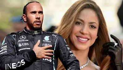 Shakira ile Lewis Hamilton'ın giderek yakınlaştığı iddia edildi