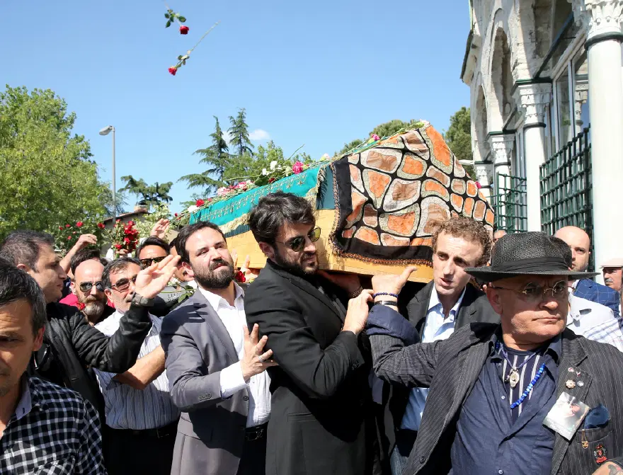 Oya Aydoğan'a veda 34