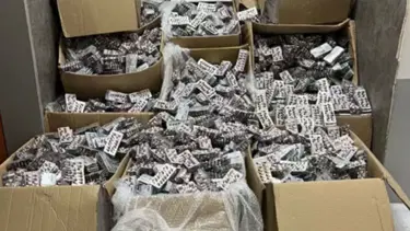 Torbacılara dağıtılacakmış: 275 bin 800 sentetik ecza hap ele geçirildi