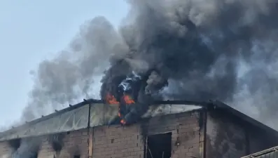 Diyarbakır'da mobilya boyama atölyesinde yangın