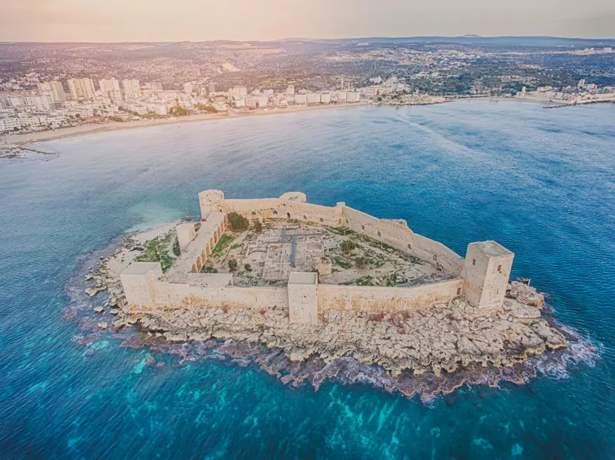 M.Ö 2'nci yüzyıldan günümüze Kızkalesi 