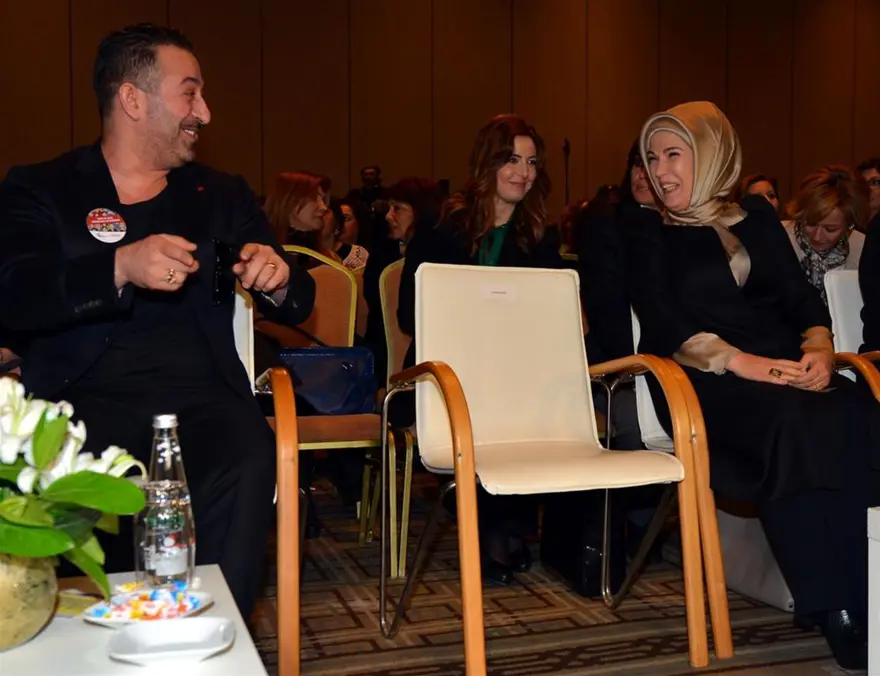 Cem Yılmaz: İdeal babayım 