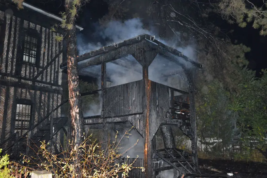 Atatürk'ün kaldığı tarihi konak yandı 
