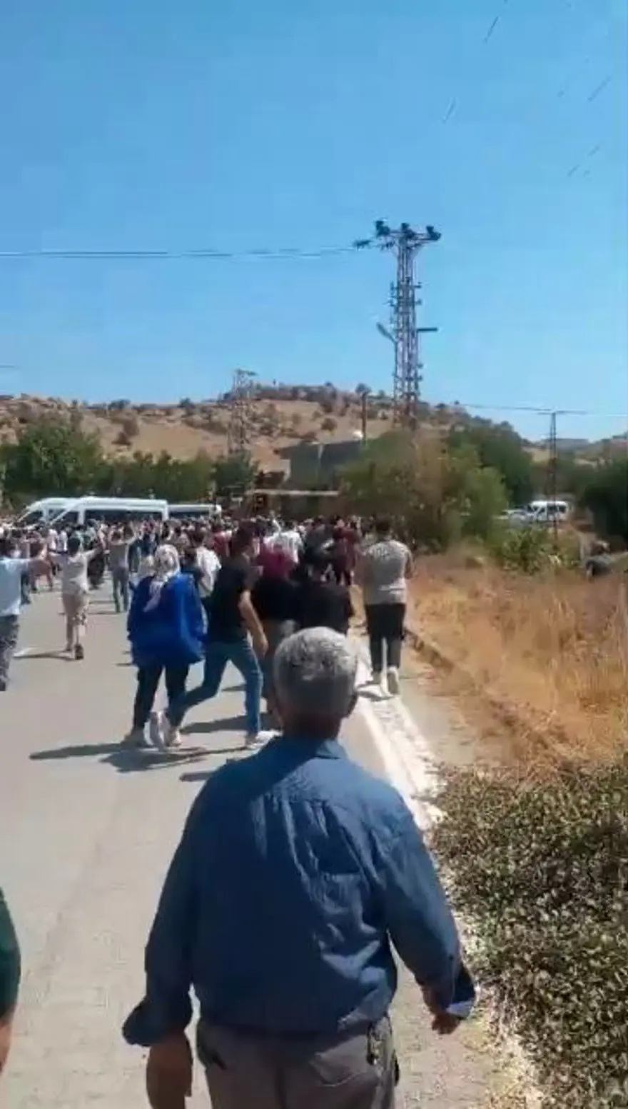 Mardin’de elektrik sayacı gerginliği 1