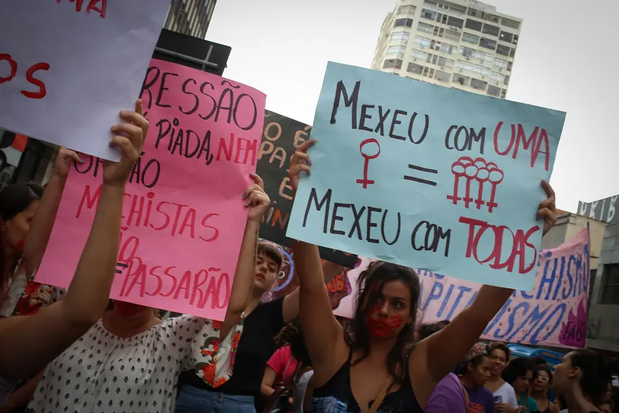 Kadınlardan yılbaşı katliamına protesto 14