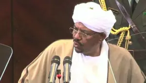 Güney Afrika'da bulunan Beşir'e ülke dışına çıkış yasağı