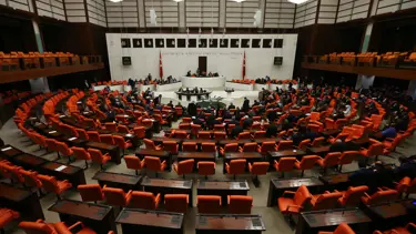Müftülere nikah kıyma yetkisi veren düzenleme Meclis'ten geçti