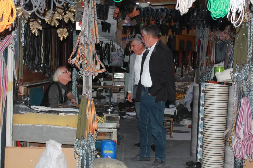 Mesleğe 10 yaşında başladı, yarım asırdır teknolojiye rağmen devam ediyor 5 Mesleğe 10 yaşında başladı, yarım asırdır teknolojiye rağmen devam ediyor 5