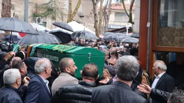 Yenimahalle Belediye Başkanı Bülent Yaşar'ın oğlu toprağa verildi