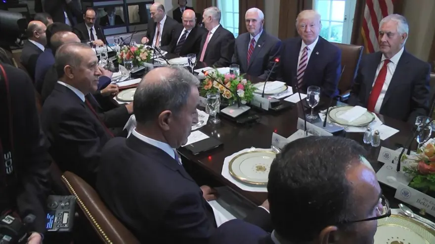 Erdoğan ve Trump ilk kez buluştu 11