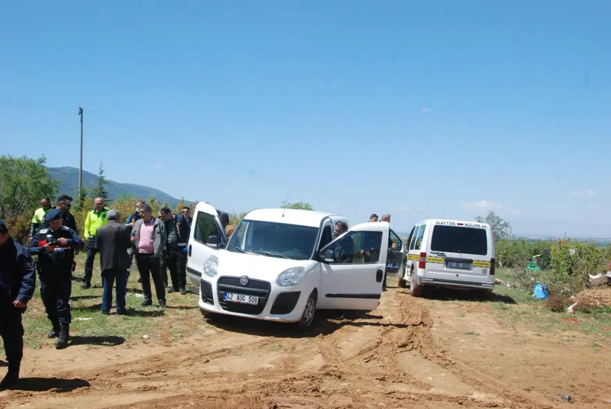 Eşinin boğup uçuruma attığı Bedriye’nin cansız bedeninerede? Cesedin bulunması için yeniden arama yapıldı 5 Eşinin boğup uçuruma attığı Bedriye’nin cansız bedeninerede? Cesedin bulunması için yeniden arama yapıldı 5