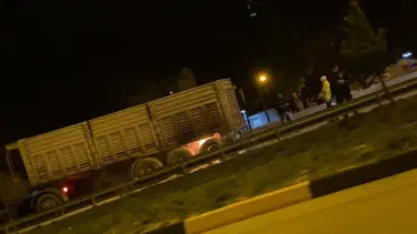 Seyir halindeki kamyon aynı gün içinde hem Bucak’ta hem de Burdur’da yandı