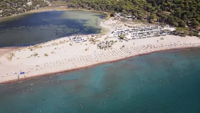 Muğla'da sıcaktan bunalanlar plajlara koştu