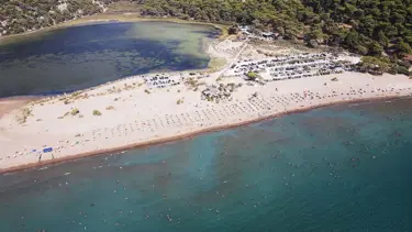 Muğla'da sıcaktan bunalanlar plajlara koştu