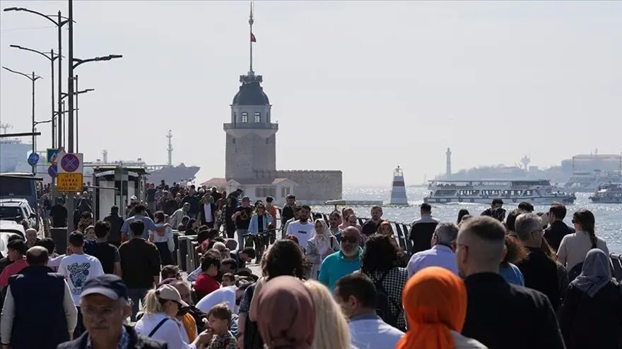 İstanbul'a bahar havası geri geliyor: Hafta sonu havalar ısınıyor 