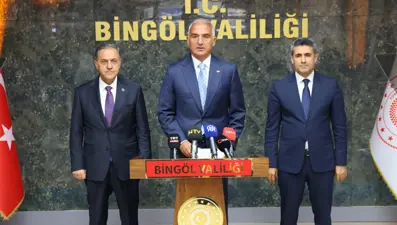 Bakan Ersoy: Sorunlarını çözmüş Türkiye, refahını artırmış bir Türkiye demektir