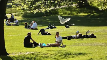 İngiltere'de normalleşmede ilk adım bugün atılıyor