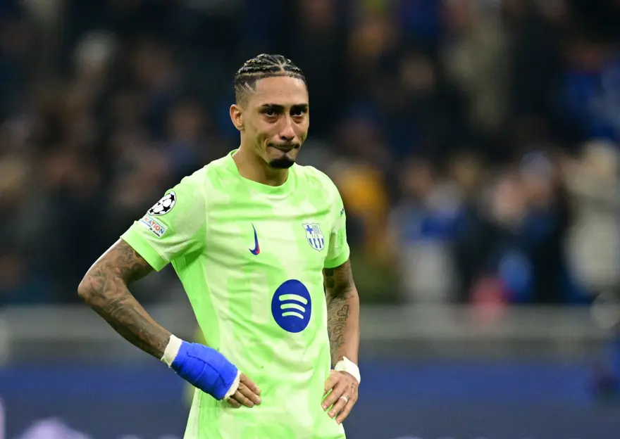 Şampiyonlar Ligi'nde destansı gece: Hakan Çalhanoğlu parladı, Inter - Barcelona maçı yıllarca konuşulacak bir sona sahne oldu 14