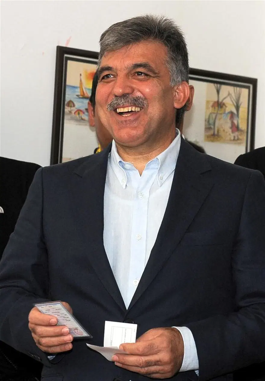 Türkiye sandık başındaydı 48
