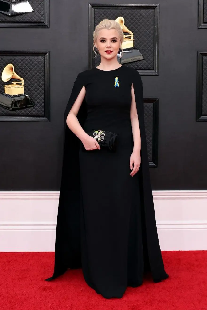 2022 Grammy Ödülleri'nde kırmızı halı şıklığı 71