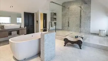 Evi için servet istiyor