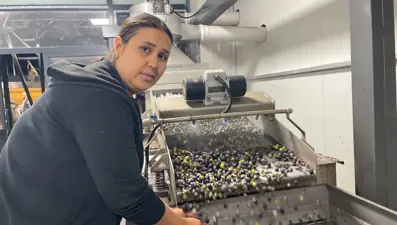 Devletten aldığı destekle köyüne fabrika açtı: Kadın ağırlıklı bir işletme kurduk