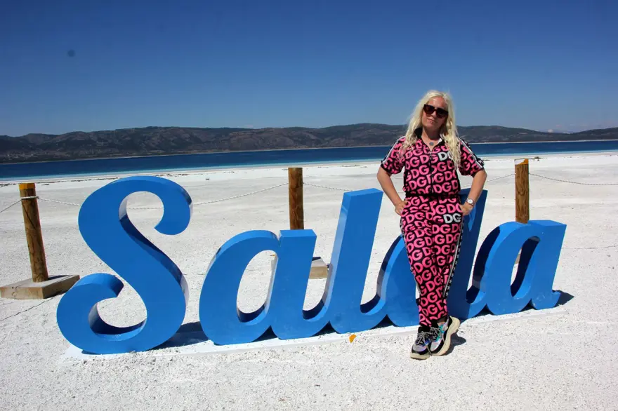 Normalleşme süreciyle Salda Gölü'nde ziyaretçi yoğunluğu 8